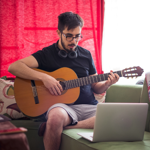 Special Offer: 6 Month Online Guitar Lesson Package with a FREE GUITAR! 7